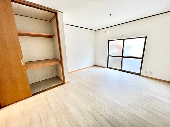 物件内観写真7　(居室)