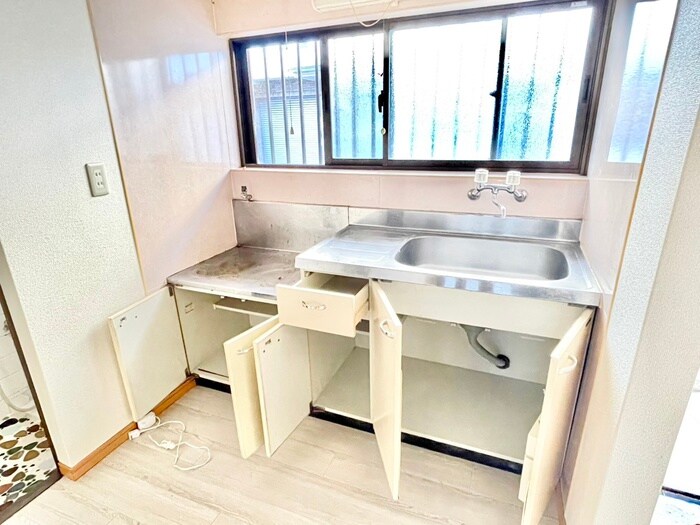 物件内観写真8　(キッチン)