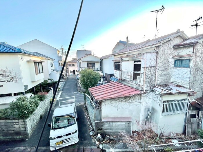 物件内観写真15　(室内からの展望)