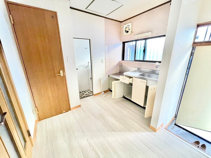 物件内観写真16　(居室)