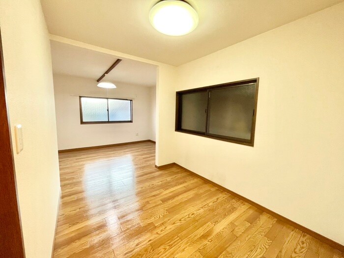 物件内観写真17　(居室)