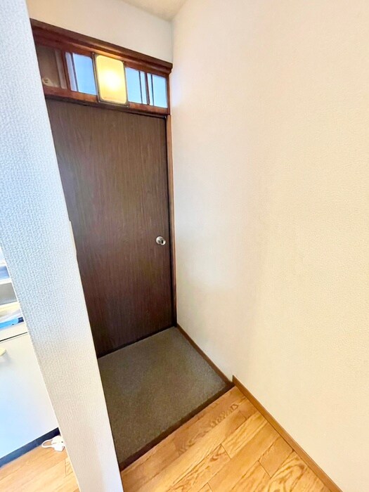 物件内観写真20　(玄関)