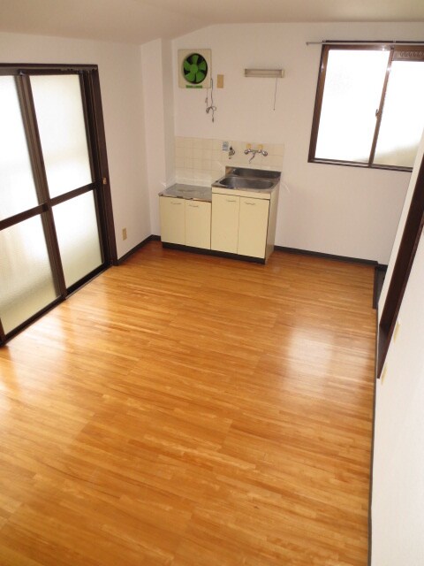 物件内観写真7　(居室)