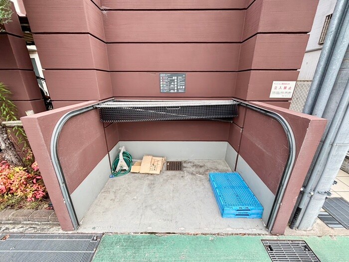 物件外観写真6　(建物設備)