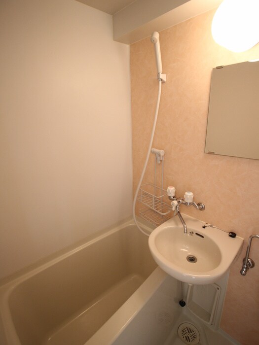 物件内観写真11　(バス／シャワールーム等)