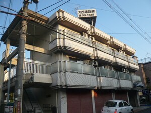 サンリポ－ト香里外観写真