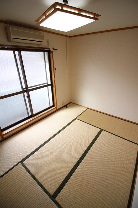 物件内観写真12　(居室)