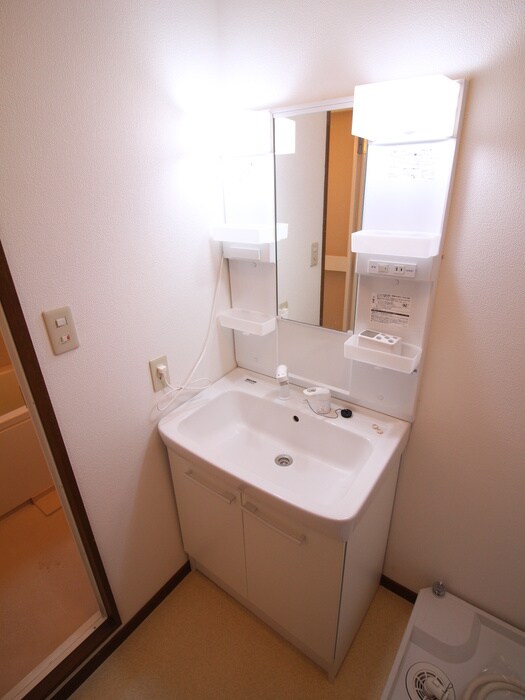 物件内観写真18　(洗面)