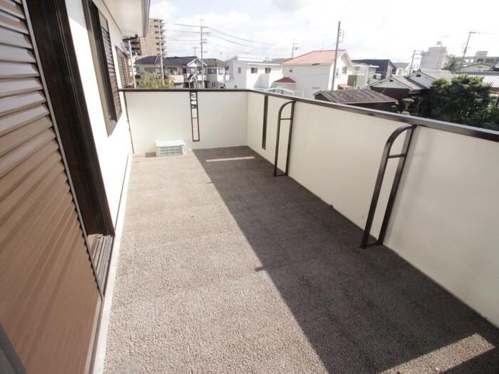 物件内観写真16　(ベランダ・バルコニー)