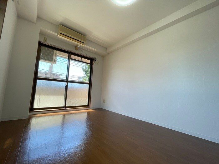 物件内観写真18　(居室)