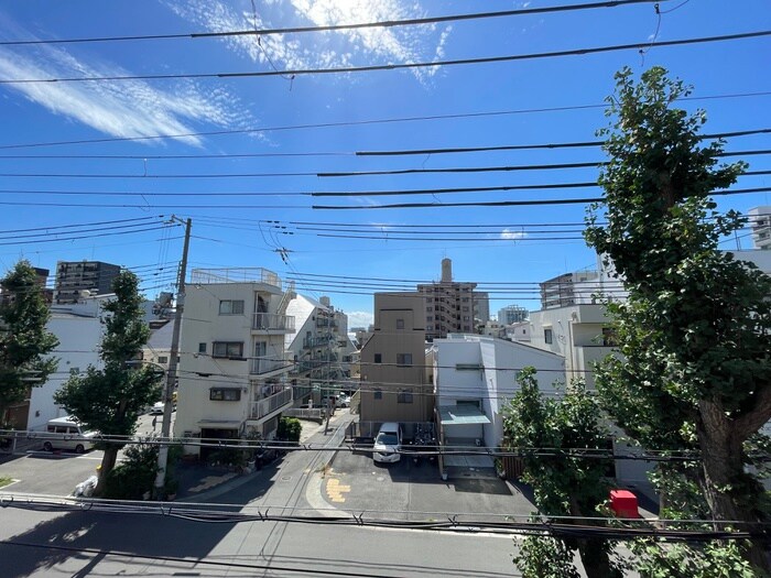 物件内観写真21　(室内からの展望)