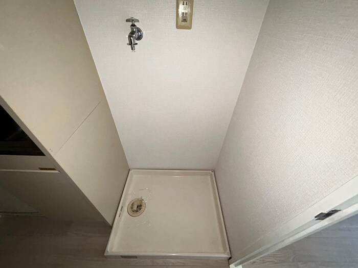 物件内観写真17　(洗濯機置場)