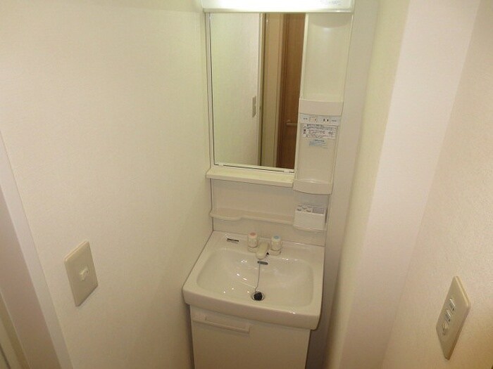 物件内観写真10　(洗面)