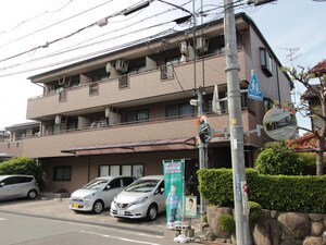 エキスポロード茨木外観写真