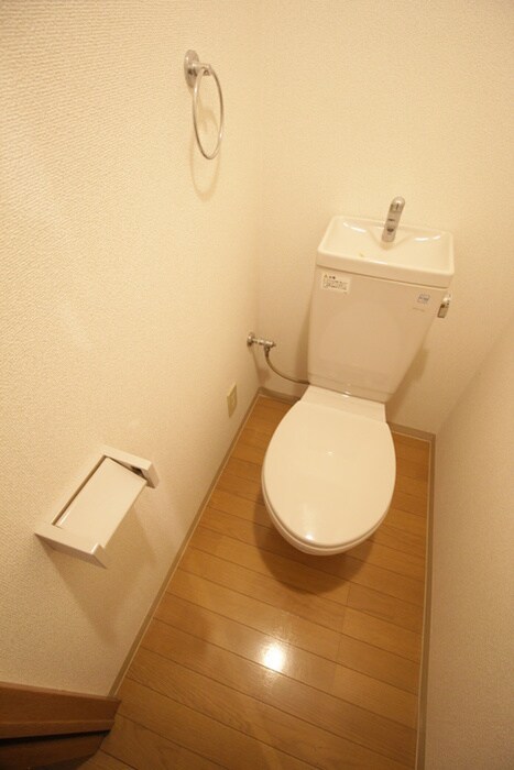 物件内観写真14　(トイレ)