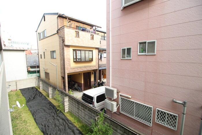 物件内観写真22　(室内からの展望)