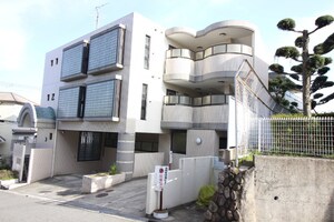 ロイヤルグレース上野東（203）外観写真