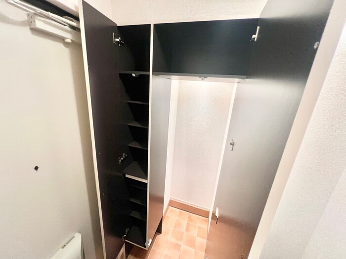 物件内観写真17　(靴箱)