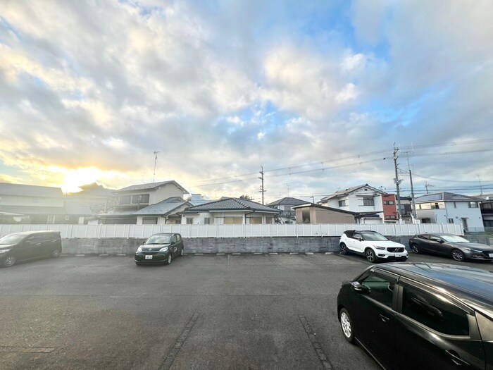 物件内観写真19　(室内からの展望)