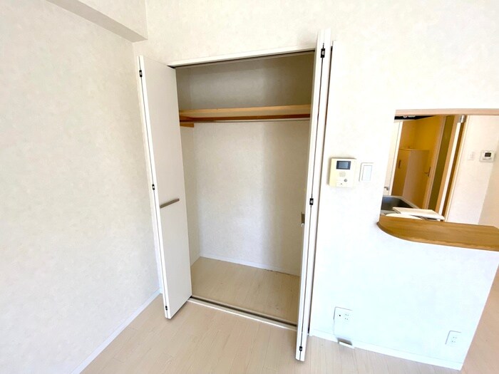物件内観写真16　(収納)