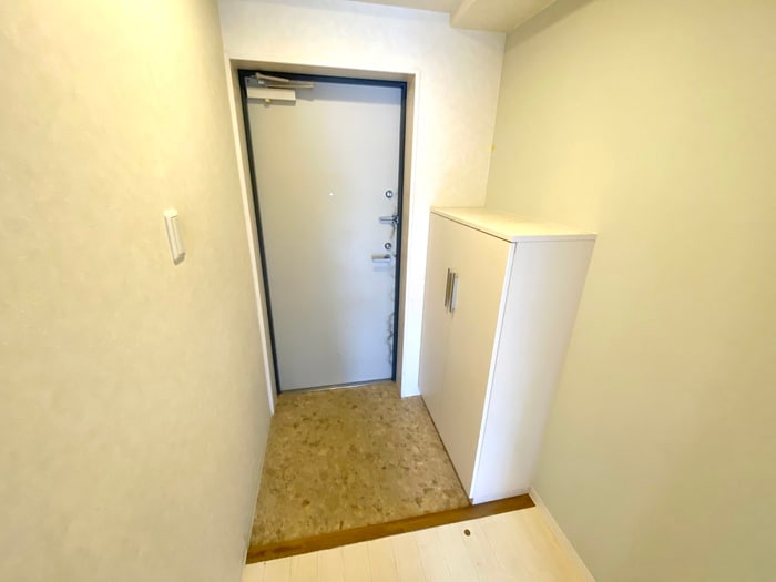 物件内観写真18　(玄関)