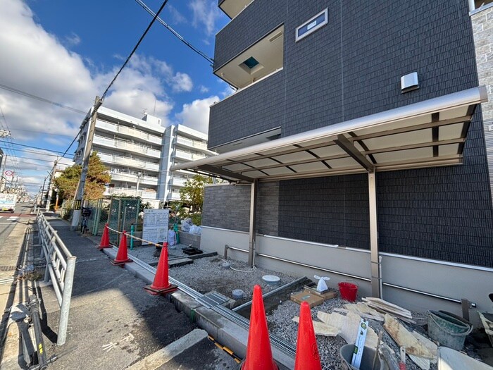 物件外観写真6　(駐輪場)