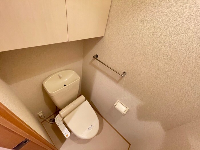 物件内観写真13　(トイレ)