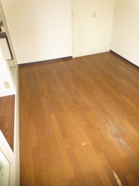 物件内観写真5　(居室)