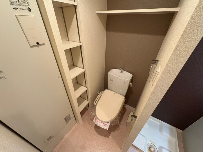 物件内観写真12　(トイレ)