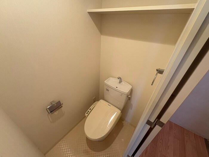 物件内観写真12　(トイレ)