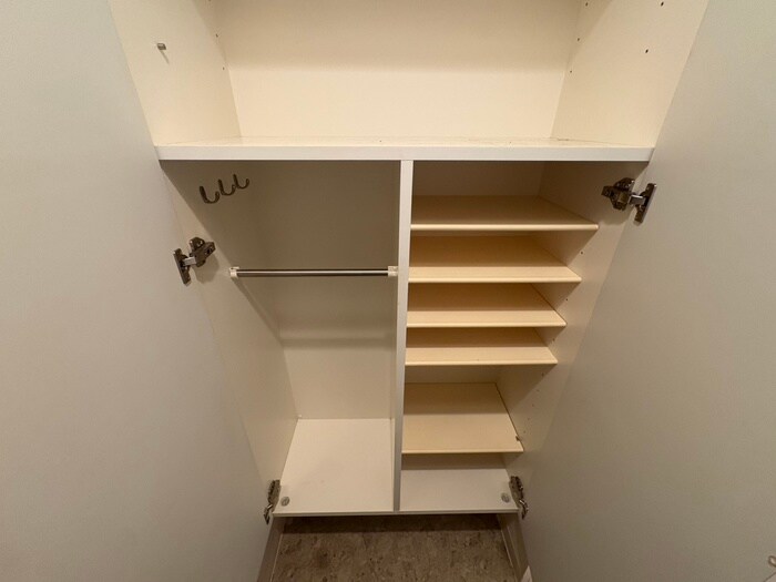 物件内観写真18　(靴箱)