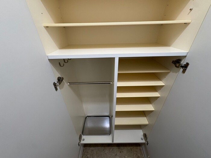 物件内観写真19　(靴箱)