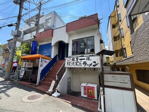 美華マンション外観写真