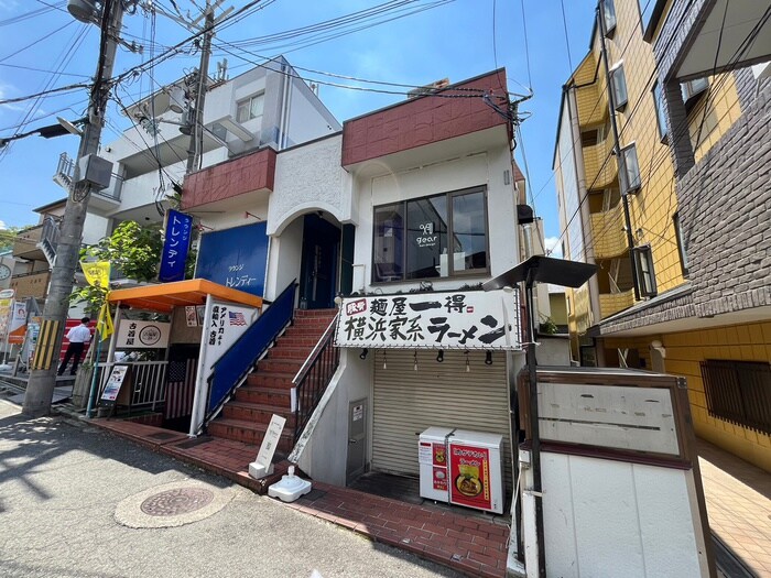 物件外観写真1　(外観写真)