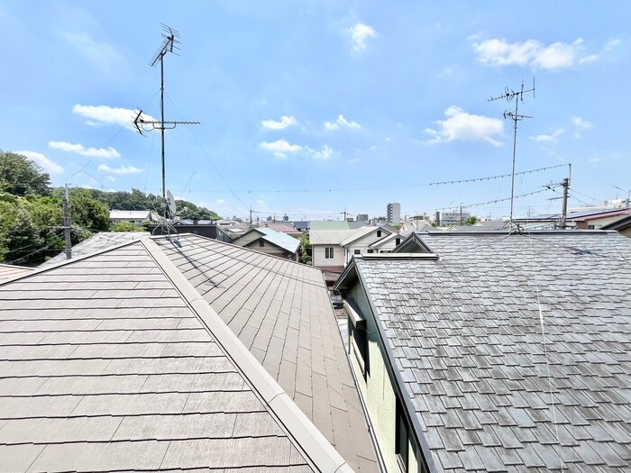 物件内観写真22　(室内からの展望)