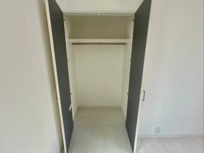 物件内観写真15　(収納)