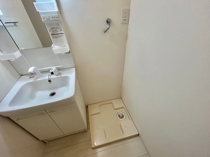 物件内観写真19　(洗濯機置場)