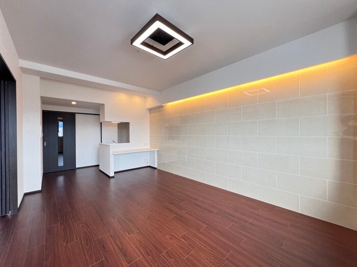 物件内観写真10　(居室)