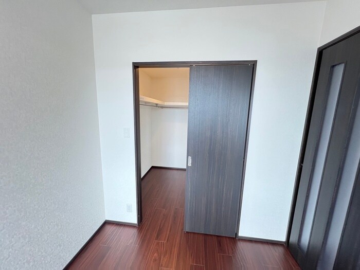 物件内観写真11　(収納)