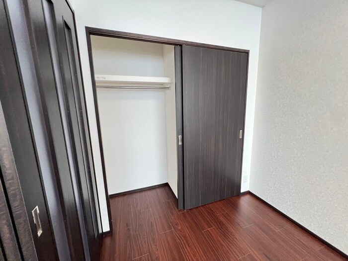 物件内観写真11　(収納)