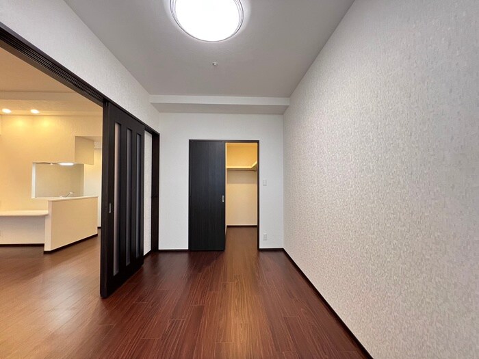 物件内観写真13　(居室)