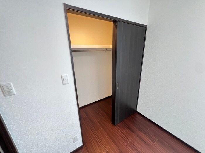 物件内観写真14　(収納)