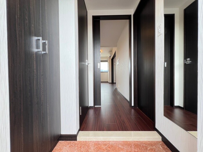 物件内観写真15　(廊下)