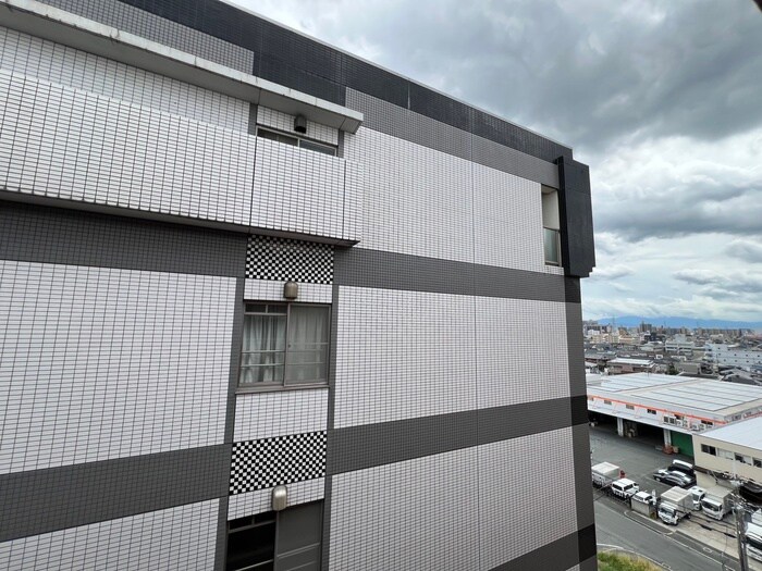 物件内観写真17　(室内からの展望)