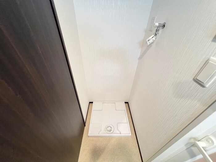 物件内観写真21　(洗濯機置場)