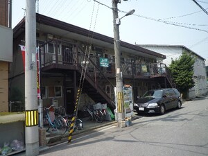 メゾン茨田外観写真