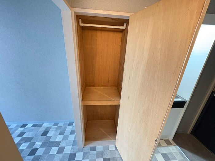 物件内観写真13　(収納)