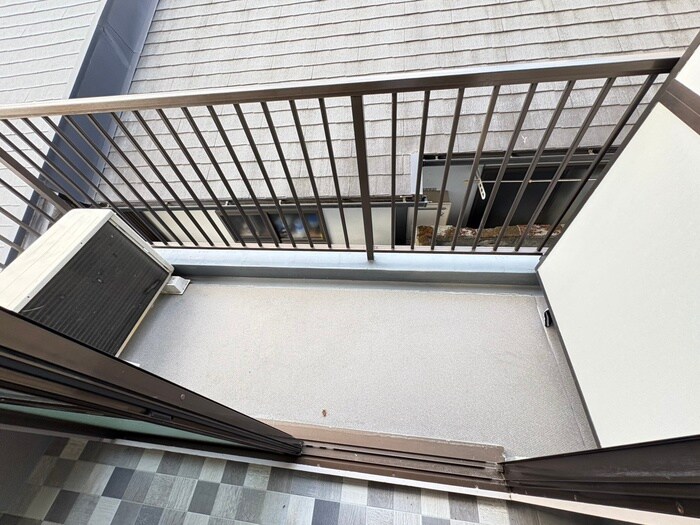 物件内観写真16　(ベランダ・バルコニー)