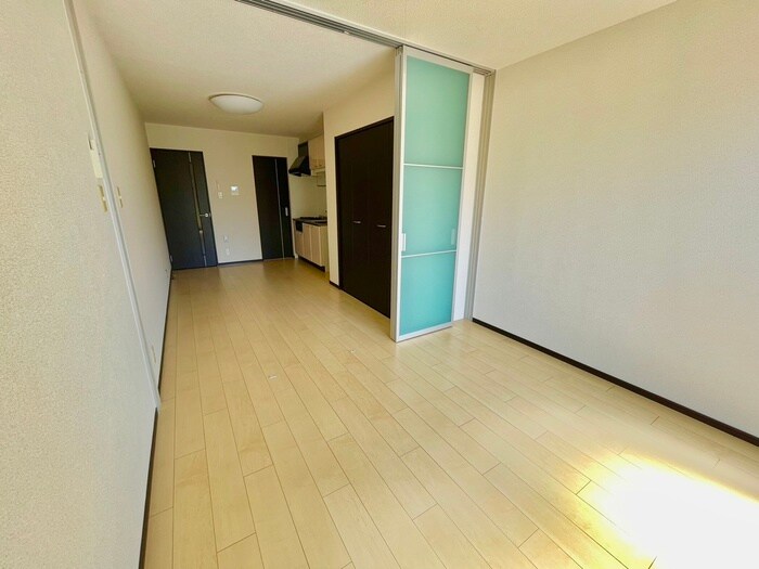 物件内観写真12　(居室)