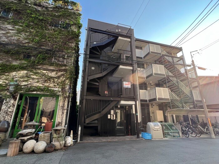 物件外観写真4　(外観写真)